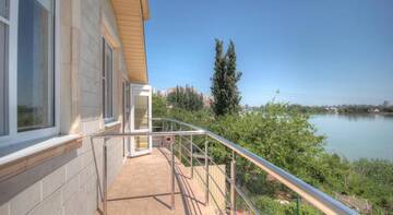 Фотографии Гостиница Family Hostel г. Краснодар Краснодарский край (Россия) №1 Фото Гостиница Family Hostel г. Краснодар 1