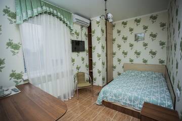 Фото номера Стандарт улучшенный Гостевой дом у друзей г. Краснодар 3