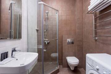 Фото номера Апартаменты делюкс Отель Golden Tulip г. Краснодар 8