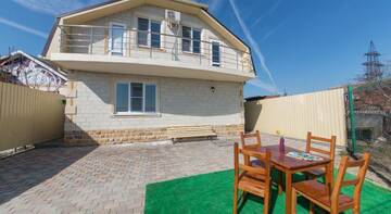 Фото номера Семейный номер с общей ванной комнатой Гостиница Family Hostel г. Краснодар 7