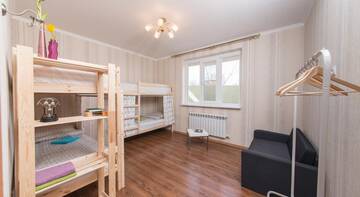 Фото номера Кровать в общем четырехместном номере Гостиница Family Hostel г. Краснодар 3