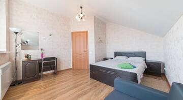 Фото номера Дом с 5 спальнями Гостиница Family Hostel г. Краснодар 9