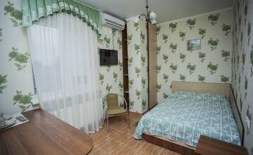 Фото номера Номер &quot;Стандарт&quot; Гостевой дом U Druzey г. Краснодар 35