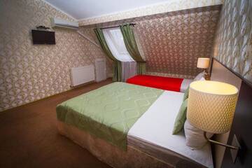 Фото номера Трехместный номер Гостиница Vista Hotel г. Краснодар 2