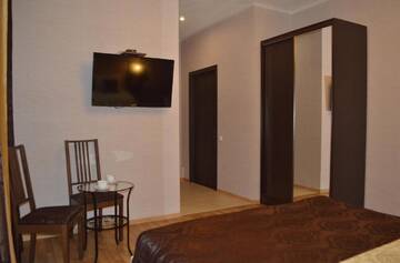 Фото номера Двухместный номер Делюкс с 1 кроватью Гостиница Vista Hotel г. Краснодар 8