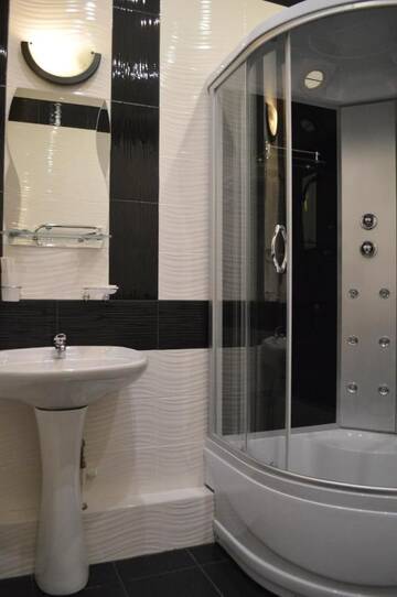 Фото номера Двухместный номер Делюкс с 1 кроватью Гостиница Vista Hotel г. Краснодар 9