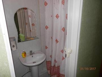 Фото номера Стандартный одноместный номер Гостиница Домашний Очаг г. Краснодар 5