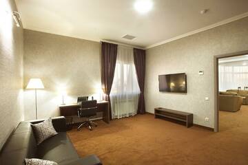 Фото номера Номер комфорт премиум Гостиница Amici Grand Hotel г. Краснодар 10