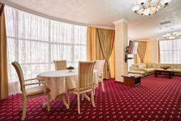 Фото номера Номер люкс Гостиница Amici Grand Hotel г. Краснодар 2
