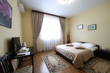 Фото номера Двухместный номер Комфорт Гостевой дом Smart People Eco Hotel г. Краснодар 3