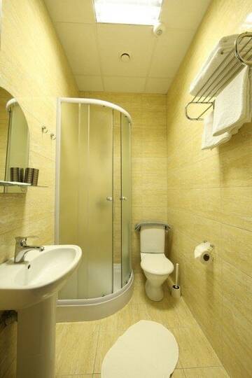 Фото номера Двухместный номер Комфорт Гостевой дом Smart People Eco Hotel г. Краснодар 5