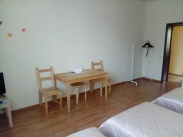 Фото номера Стандартный трехместный номер Гостевой дом Smart People Eco Hotel г. Краснодар 3