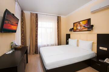Фото номера Номер эконом Гостиница Top Hill Hotel г. Краснодар 3