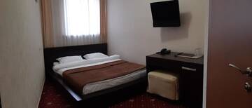 Фото номера Стандартный двухместный номер с 1 кроватью Гостиница Maldini 1899 Boutique Hotel г. Краснодар 5