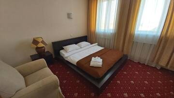 Фото номера Стандартный двухместный номер с 1 кроватью Гостиница Maldini 1899 Boutique Hotel г. Краснодар 8