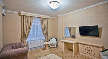 Фото номера Двухместный номер бизнес-класса с 1 кроватью или 2 отдельными кроватями Гостиница Триумф г. Краснодар 5