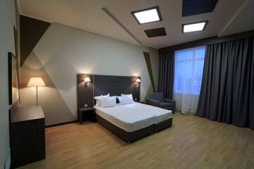 Фото номера Семейный номер Гостиница Art Villa г. Краснодар 9