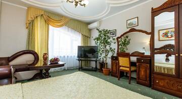 Фото номера Двухместный номер Делюкс с 1 кроватью Гостиница  Уют г. Краснодар 3