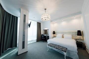 Фото номера Business suite 2 Гостиница Меротель г. Краснодар 9