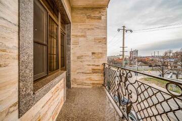 Фото номера Люкс с балконом Гостиница Чехов г. Краснодар 4