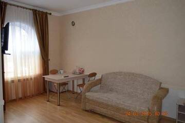Фото номера Бюджетный двухместный номер с 1 кроватью Гостевой дом Guesthouse Taymirskaya 12 г. Краснодар 2