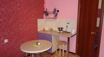 Фото номера Классический трехместный номер Гостевой дом ApartHotel_Chocolate г. Краснодар 9