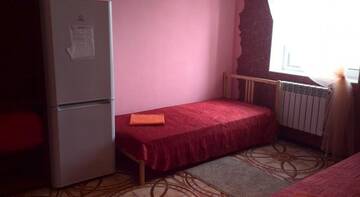 Фото номера Классический трехместный номер Гостевой дом ApartHotel_Chocolate г. Краснодар 4
