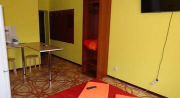 Фото номера Двухместный номер с 1 кроватью Гостевой дом ApartHotel_Chocolate г. Краснодар 7
