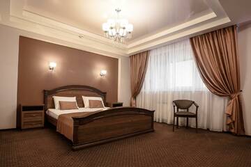 Фото номера Номер комфорт премиум Гостиница Crystal г. Краснодар 2