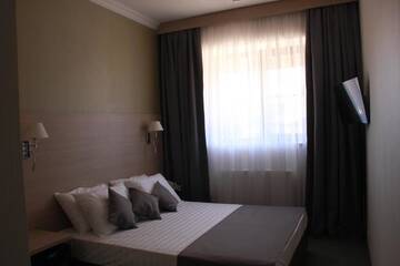 Фото номера Двухместный номер с 1 кроватью Гостиница Villa Diana Hotel г. Краснодар 6