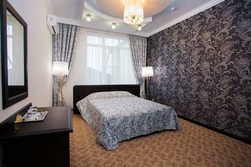 Фото номера Номер стандарт с 1 двуспальной кроватью Гостиница Sweet Hall г. Краснодар 8