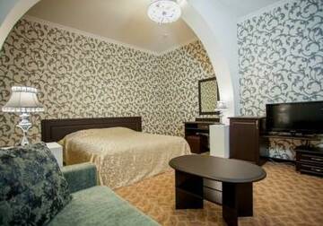 Фото номера Номер полулюкс Гостиница Sweet Hall г. Краснодар 2