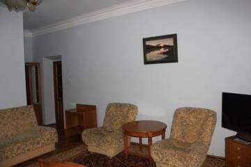 Фото номера Классический четырёхместный номер Гостиница Guest house Vladimir г. Краснодар 3