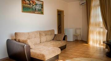 Фото номера Большой двухместный номер Гостевой дом Guesthouse Udacha г. Краснодар 3