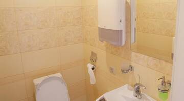 Фото номера Бунгало с 2 спальнями Гостиница Resort Rayskiy bereg г. Краснодар 12