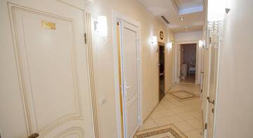 Фото номера Бунгало с 2 спальнями Гостиница Resort Rayskiy bereg г. Краснодар 10