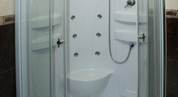 Фото номера Стандартный трехместный номер Гостиница Guest House Comfy г. Краснодар 3