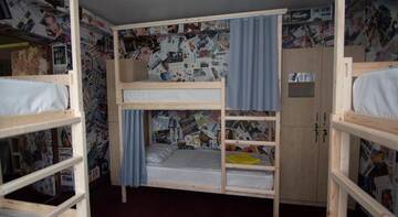 Фото номера Четырехместный номер Гостиница Hostel Loft г. Краснодар 6