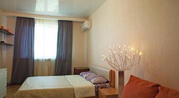 Фото номера Улучшенные апартаменты Гостиница on Stavropolskoia 163/1 г. Краснодар 2
