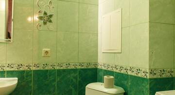 Фото номера Апартаменты «Комфорт» Гостиница on Stavropolskoia 163/1 г. Краснодар 4