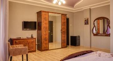 Фото номера Полулюкс Гостиница Рай г. Краснодар 5