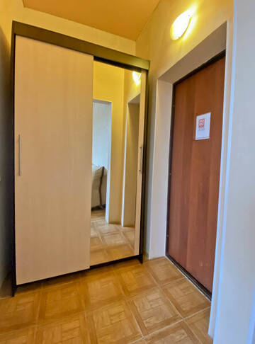 Фото номера #11 (Kingsize Bed + 2х спальный диван) Гостевой дом Апарт-отель Home г. Краснодар 5