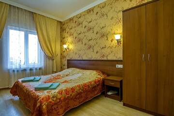 Фото номера 2-местный номер стандарт Гостиница George Hotel г. Краснодар 11