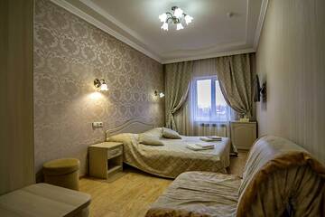 Фото номера Номер комфорт улучшенный с 1 двуспальной кроватью Гостиница George Hotel г. Краснодар 8