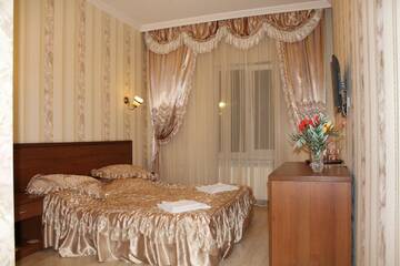 Фото номера 2-местный номер стандарт Гостиница George Hotel г. Краснодар 4