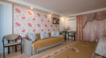 Фото номера Полулюкс Гостиница Натали г. Краснодар 3