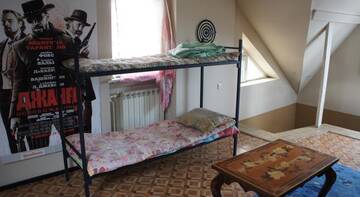Фото номера Кровать в общем мужском номере с 10 кроватями Гостиница SoloHostel г. Краснодар 9