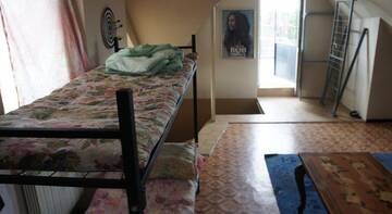 Фото номера Кровать в общем мужском номере с 10 кроватями Гостиница SoloHostel г. Краснодар 10