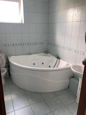 Фото номера Четырехместный номер Гостиница Planeta Hotel г. Краснодар 6