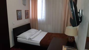 Фото номера Бюджетный одноместный номер Гостиница Maldini 1899 Boutique Hotel г. Краснодар 5